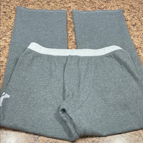 PINK Victoria's Secret Gray Wide Leg Boyfriend Sweatpants Joggers Small - Picture 3 of 3